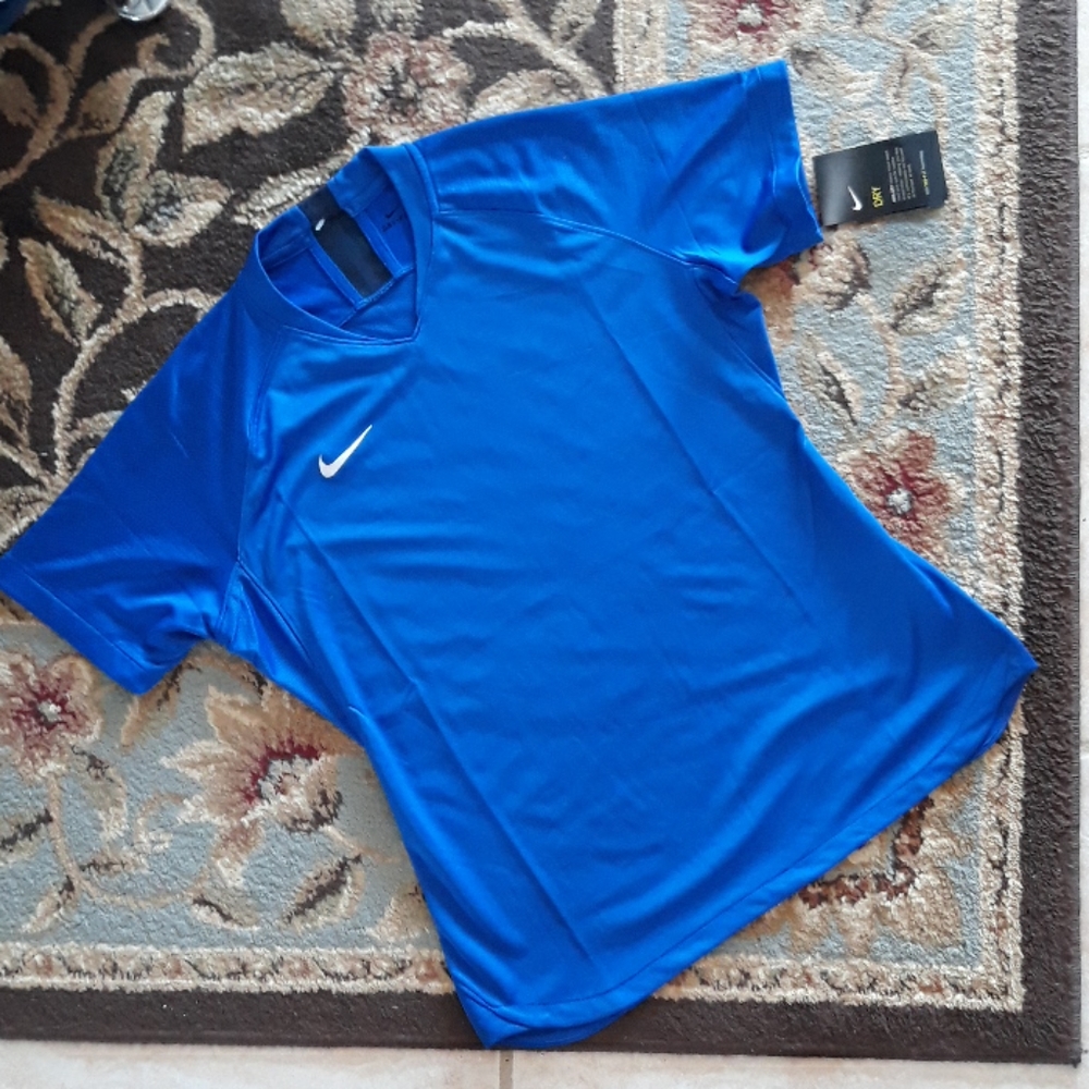 *Host Pick*Nike dri-fit ladies top - Picture 9 of 14